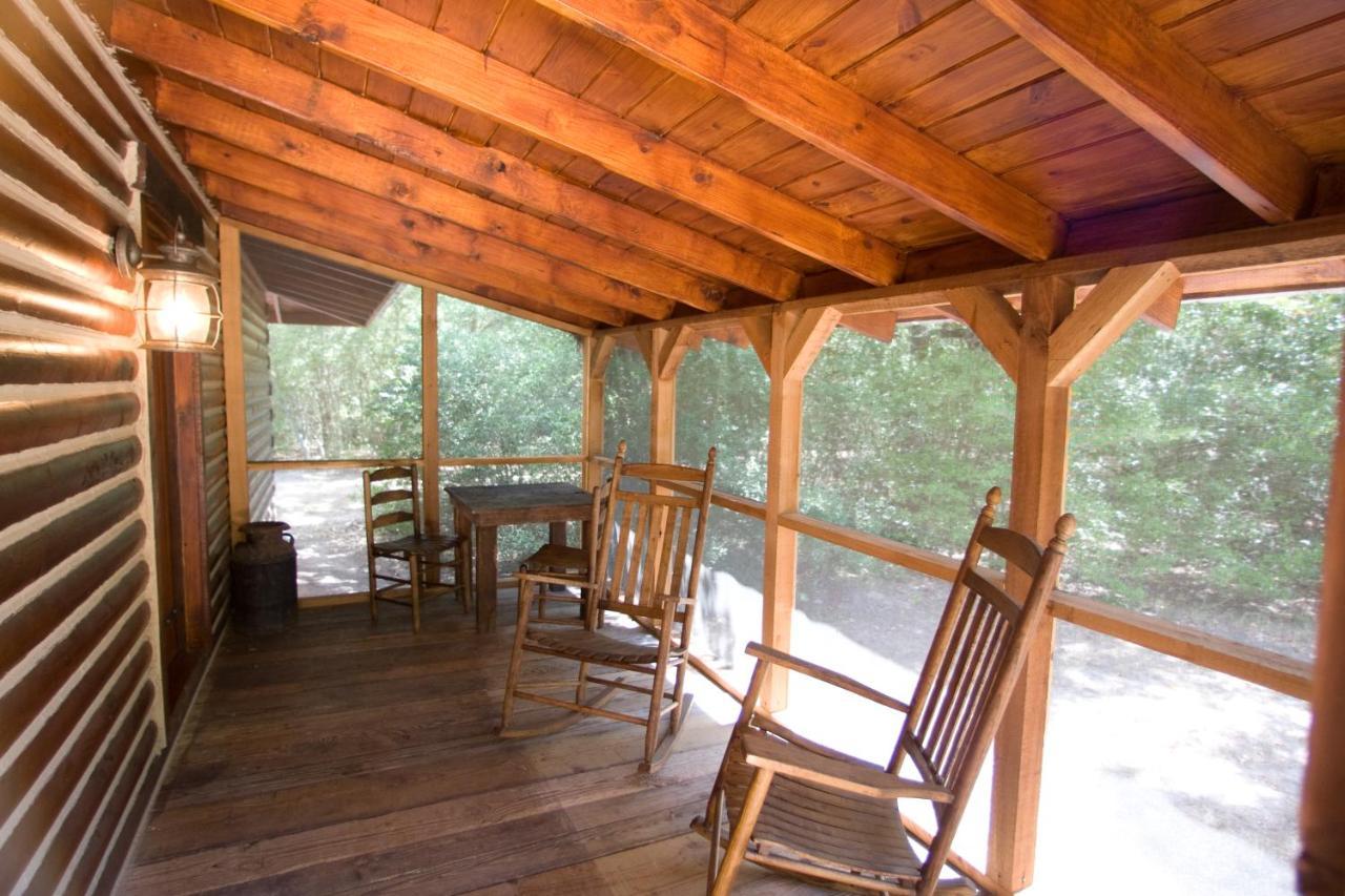 7F Lodge And Events Κόλετζ Στέισον Εξωτερικό φωτογραφία