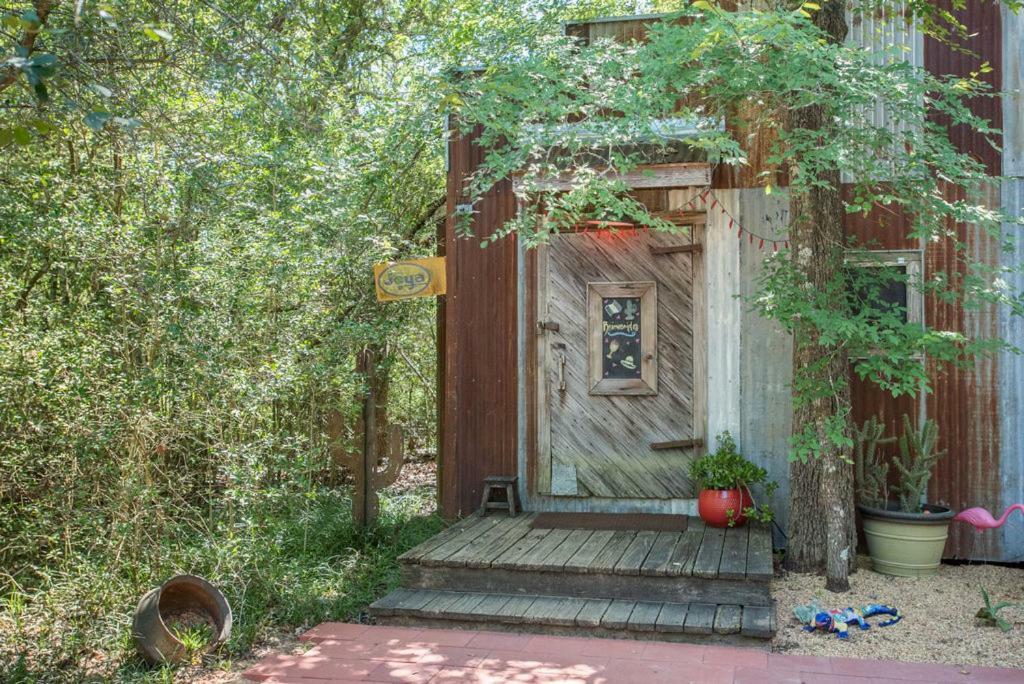 7F Lodge And Events Κόλετζ Στέισον Εξωτερικό φωτογραφία