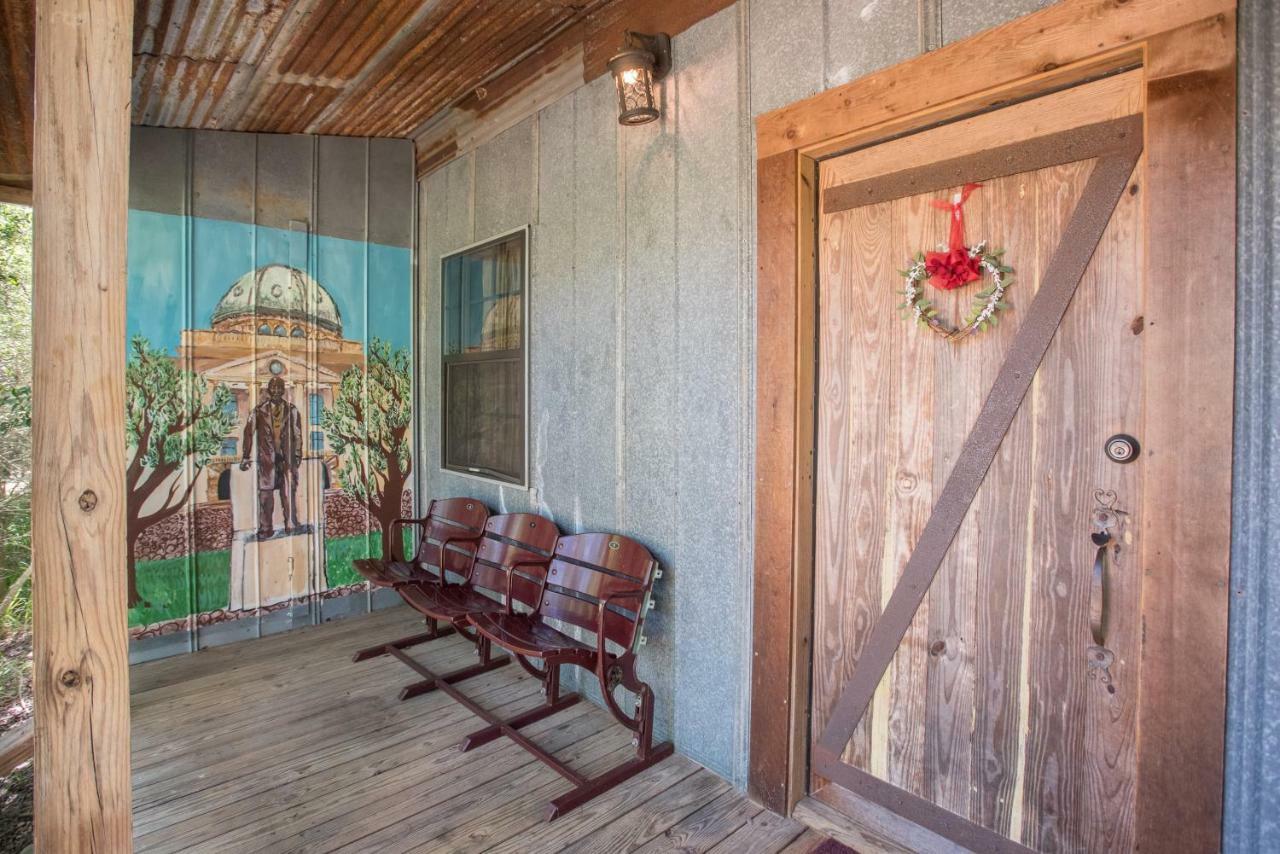 7F Lodge And Events Κόλετζ Στέισον Εξωτερικό φωτογραφία